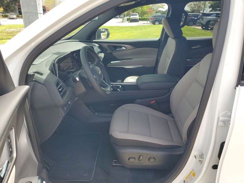 New 2026 Chevrolet Traverse LT image 19