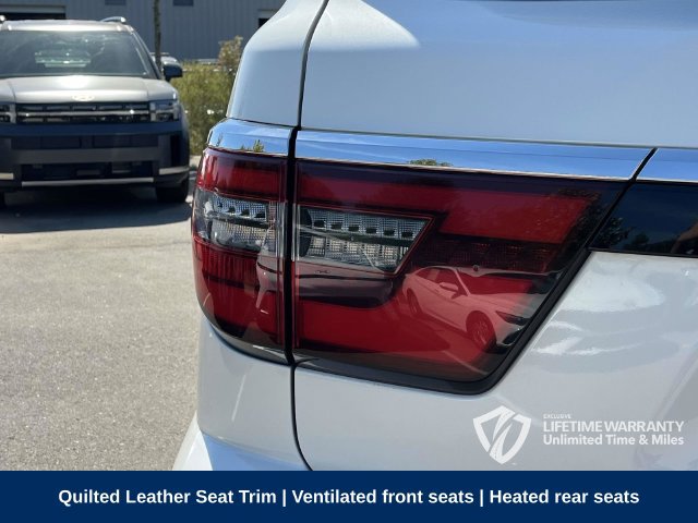 Used 2023 Nissan Armada Platinum w/ Captain's Chairs Package AWD/4WD image 11