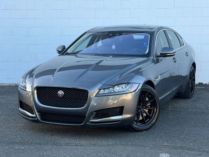 Used 2016 Jaguar XF Premium