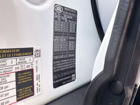 Used 2026 Land Rover Range Rover Velar Dynamic SE image 21