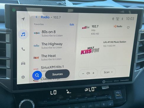 Used 2023 Toyota Tundra Limited image 16