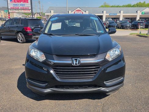 Used 2016 Honda HR-V LX image 3