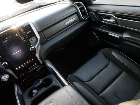 Used 2019 RAM 1500 Laramie image 11