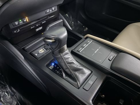 Used 2019 Lexus ES 350 w/ Premium Package image 17