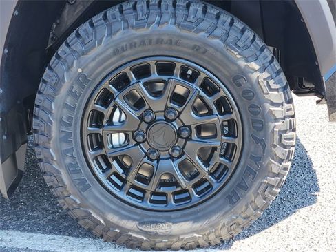 New 2026 Toyota Tundra SR5 image 7