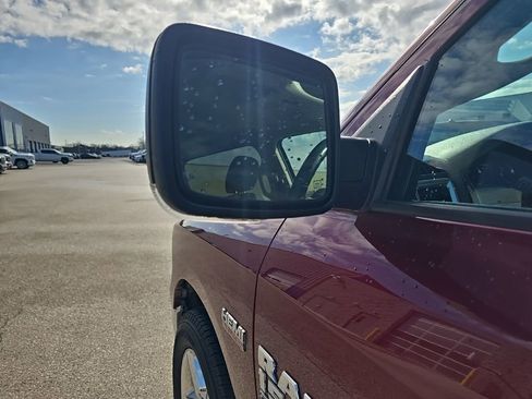 Used 2019 RAM 1500 Big Horn AWD/4WD image 7