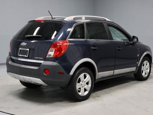 Used 2014 Chevrolet Captiva Sport LS image 11
