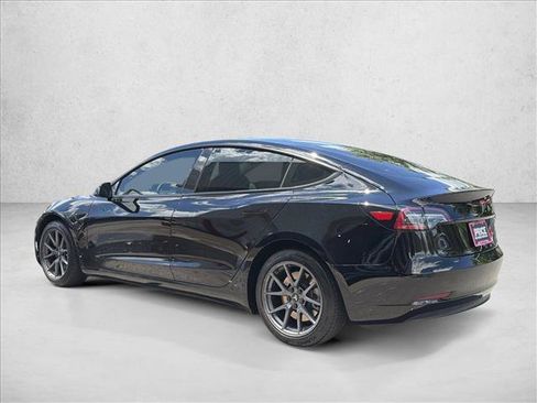 Used 2021 Tesla Model 3 Standard Range Plus RWD image 7