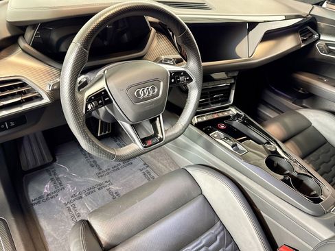 Used 2022 Audi RS e-tron GT w/ Carbon Performance Package image 9