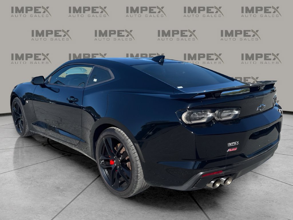 Used 2023 Chevrolet Camaro SS RWD image 3