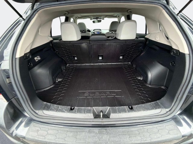 Used 2019 Subaru Crosstrek 2.0i Limited w/ Moonroof Package w/Navigation AWD/4WD image 12