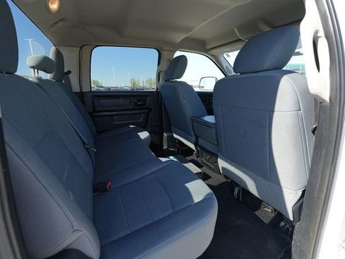 Used 2015 RAM 3500 Tradesman w/ Chrome Appearance Group AWD/4WD image 19