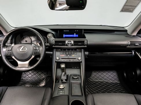 Used 2018 Lexus IS 300 300 image 16