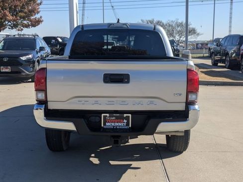 Used 2020 Toyota Tacoma SR5 image 7