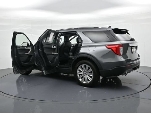 Certified 2023 Ford Explorer Limited w/ Equipment Group 301A AWD/4WD image 25