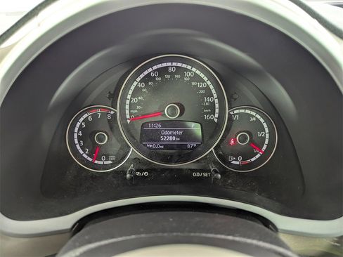 Used 2016 Volkswagen Beetle 1.8T SE image 37