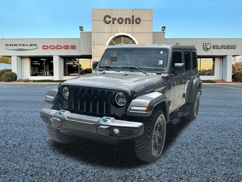 Used 2023 Jeep Wrangler Unlimited w/ 8.4" Radio Group AWD/4WD image 7
