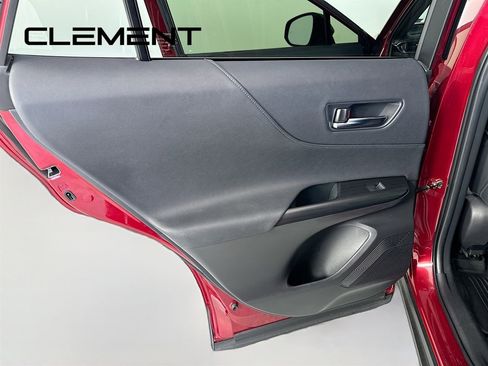 Used 2021 Toyota Venza XLE w/ Softex Package image 30