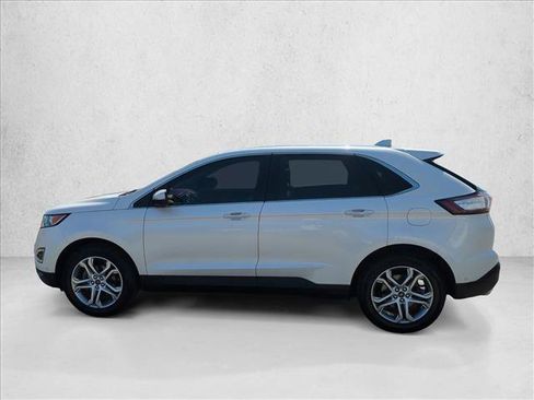 Used 2015 Ford Edge Titanium w/ Equipment Group 302A FWD image 9