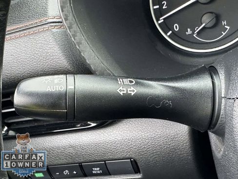 Used 2024 Nissan Sentra SR w/ SR Premium Package image 33