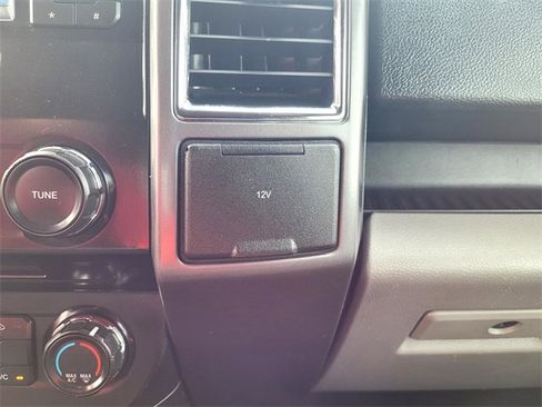 Used 2015 Ford F150 XLT w/ Equipment Group 301A Mid image 15