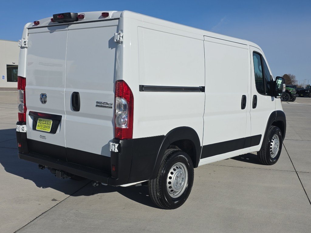 Used 2025 RAM ProMaster 1500 w/ Storage Group FWD image 5