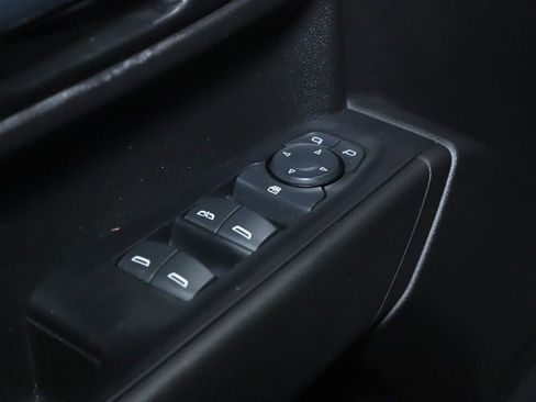 Used 2021 Chevrolet Silverado 1500 Custom image 16