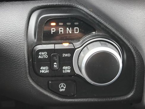Used 2023 RAM 1500 Big Horn AWD/4WD image 10