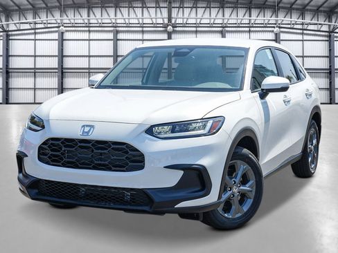 New 2027 Honda HR-V LX image 1