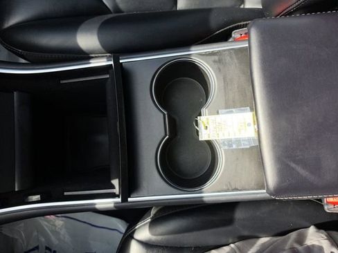 Used 2018 Tesla Model 3 Long Range image 15