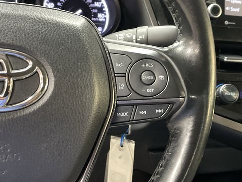 Used 2022 Toyota Camry SE FWD image 20