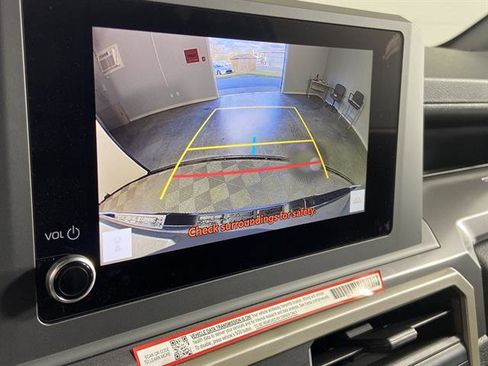 New 2025 Toyota Tacoma TRD Off-Road image 18