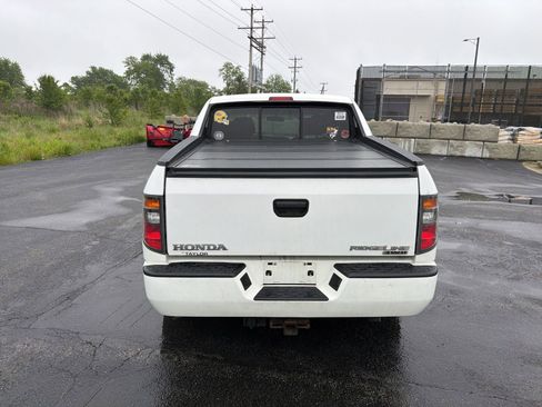 Used 2006 Honda Ridgeline RT image 5