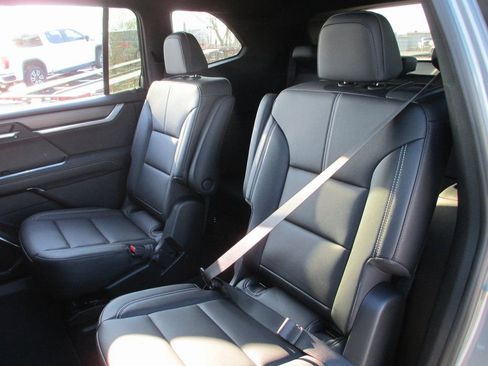 New 2026 GMC Acadia Elevation w/ Black Edition image 12