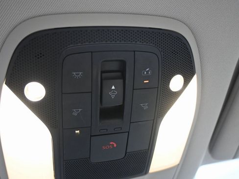 Used 2021 INFINITI QX50 Sensory w/ Cargo Package image 18