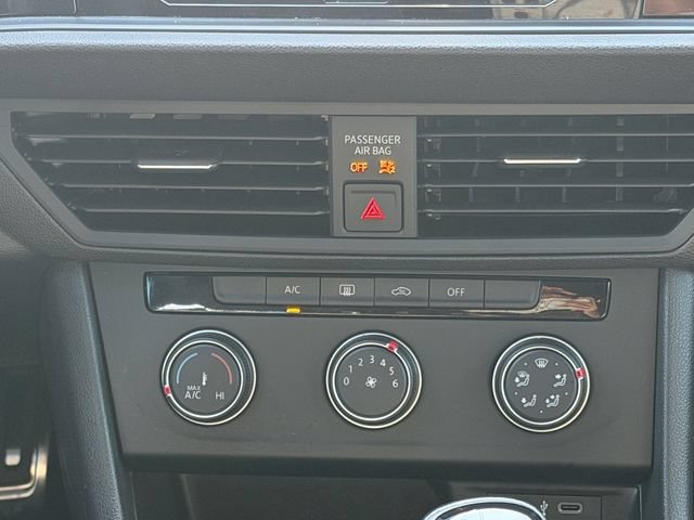 Certified 2023 Volkswagen Jetta Sport FWD image 18