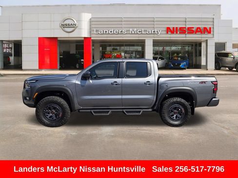 Used 2026 Nissan Frontier PRO-4X w/ Pro-4x Convenience Package AWD/4WD image 8
