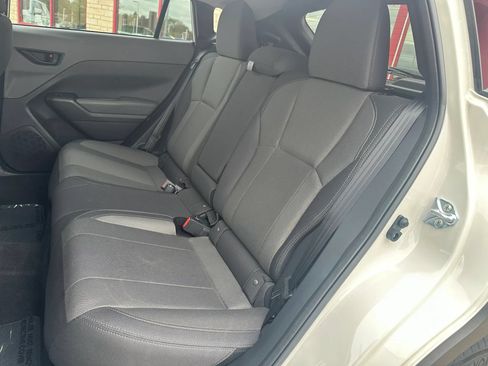 Used 2025 Subaru Crosstrek 2.5i Premium AWD/4WD image 12