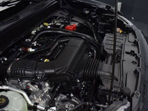 New 2025 Ford Maverick Lariat w/ Black Appearance Package image 19