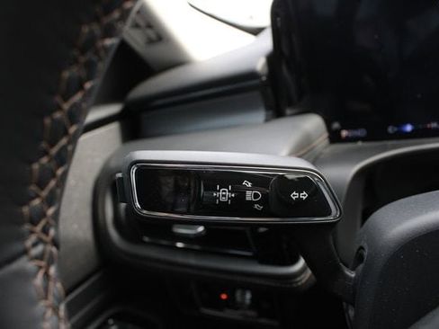 New 2026 Lincoln Aviator AWD image 9