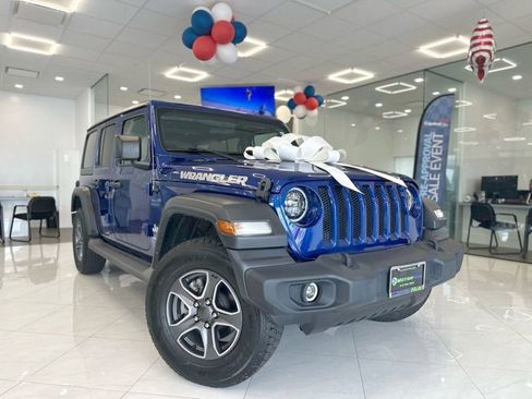 Used 2019 Jeep Wrangler Unlimited Sport S image 3