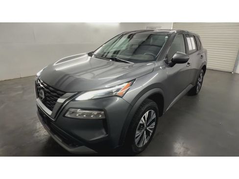 Used 2023 Nissan Rogue SV AWD/4WD image 4