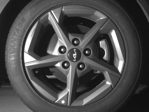 Used 2025 Kia K4 FWD image 13