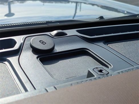 Used 2024 Ford Bronco Outer Banks image 28