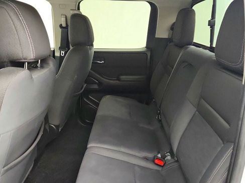 Used 2022 Nissan Frontier SV RWD image 20