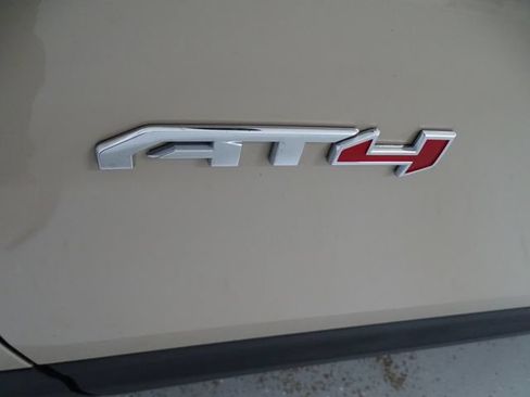 Certified 2023 GMC Terrain AT4 w/ Infotainment Package II AWD/4WD image 26