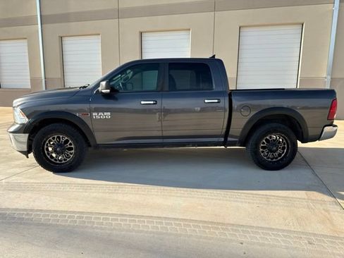 Used 2017 RAM 1500 Big Horn AWD/4WD image 7