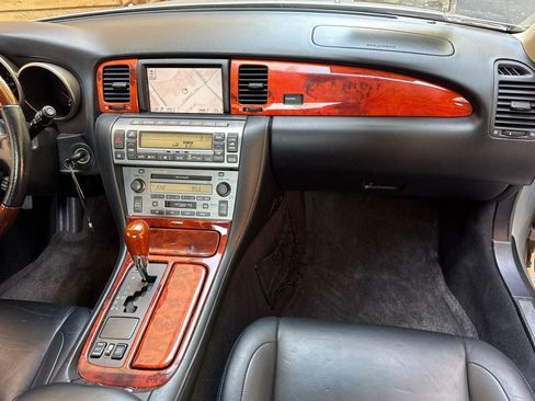 Used 2003 Lexus SC 430 Convertible RWD image 30