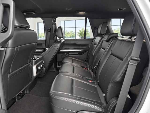 Used 2021 Ford Expedition XLT RWD image 5