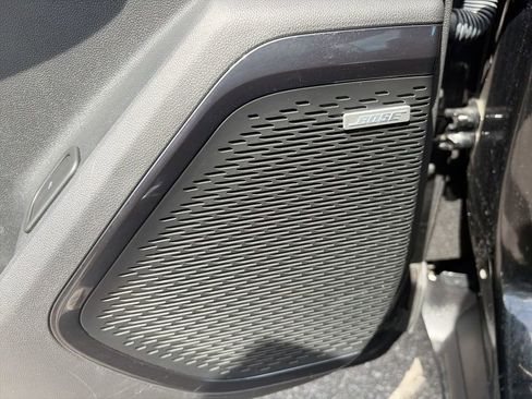 Used 2025 GMC Acadia AT4 w/ LPO, Floor Liner Package AWD/4WD image 17